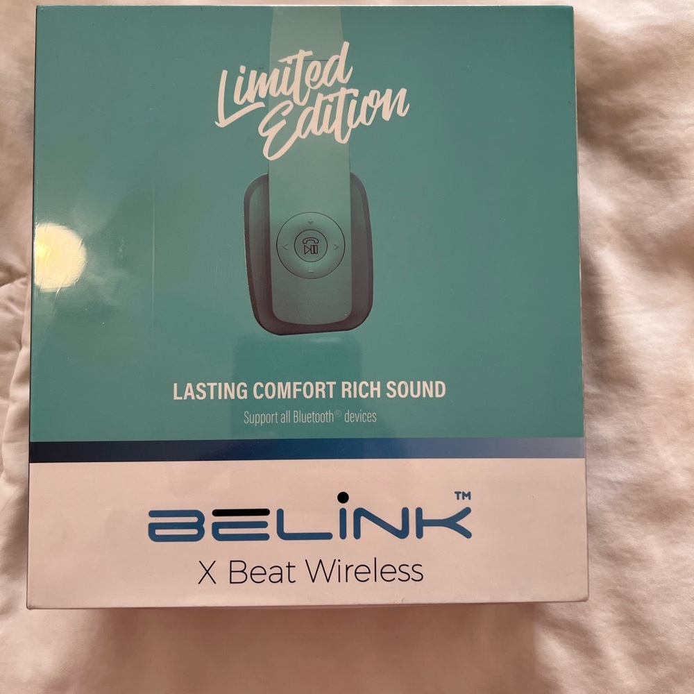 NIB Belink X Beat Wireless Headphones - Teal